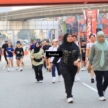 Runner Photo 4949612