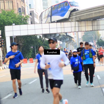 Runner Photo 4949633