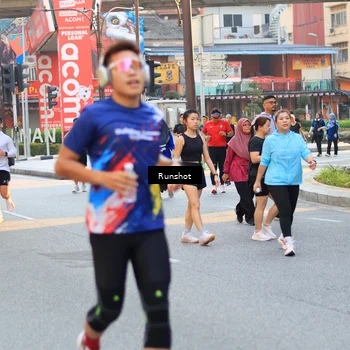 Runner Photo 4949645