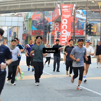 Runner Photo 4949676
