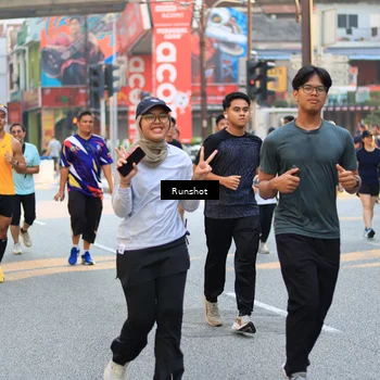 Runner Photo 4949680