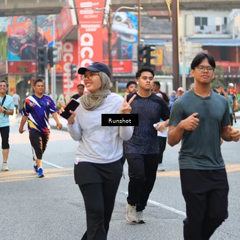 Runner Photo 4949685