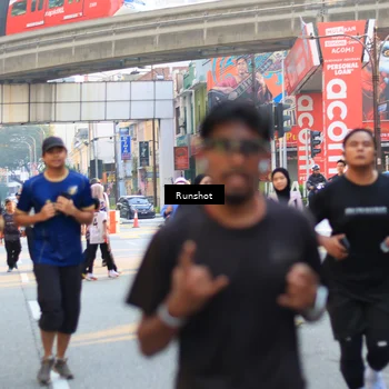 Runner Photo 4949725
