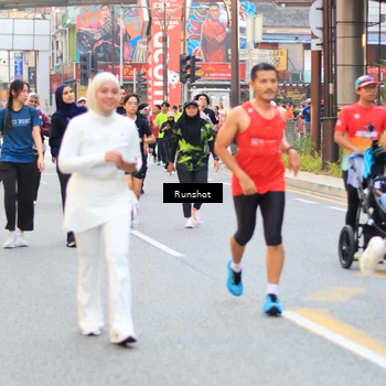 Runner Photo 4949732