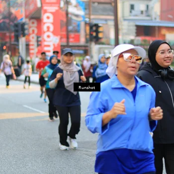 Runner Photo 4949735