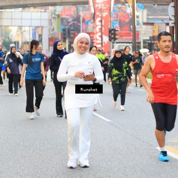 Runner Photo 4949754