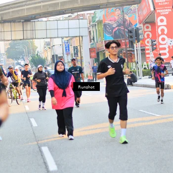Runner Photo 4949793