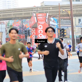 Runner Photo 4949796
