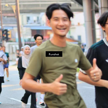 Runner Photo 4949804