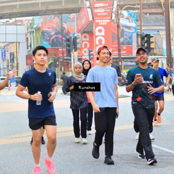 Runner Photo 4949821