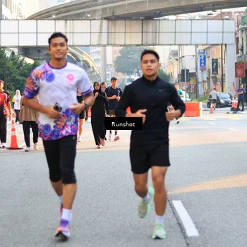 Runner Photo 4949856