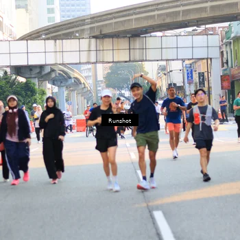 Runner Photo 4949877