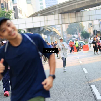 Runner Photo 4949900