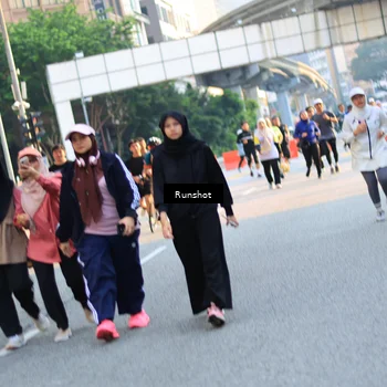 Runner Photo 4949905