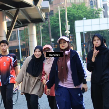 Runner Photo 4949911