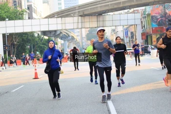 Runner Photo 4949946