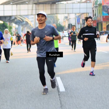 Runner Photo 4949947