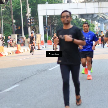 Runner Photo 4949995