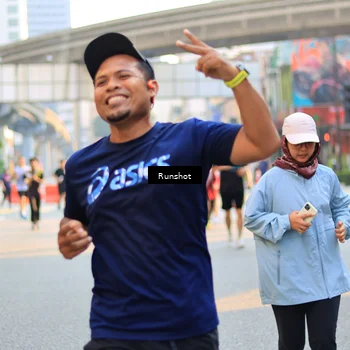 Runner Photo 4950009
