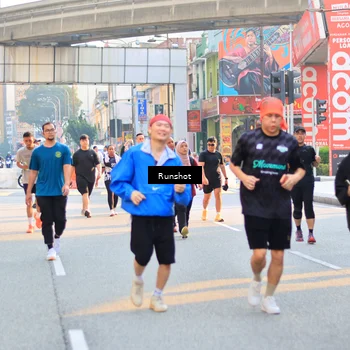 Runner Photo 4950016