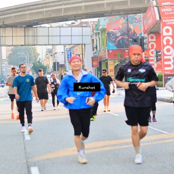 Runner Photo 4950023