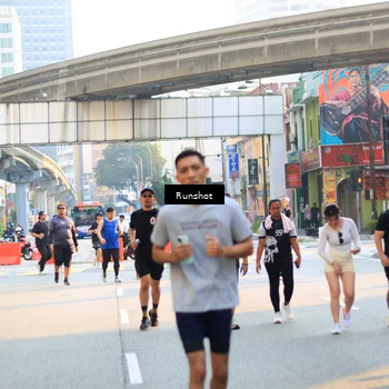 Runner Photo 4950051