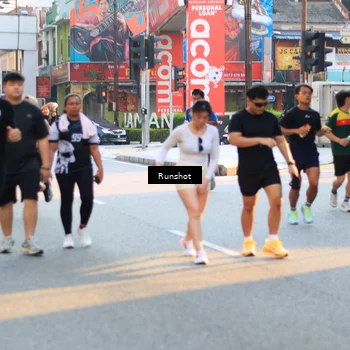Runner Photo 4950067