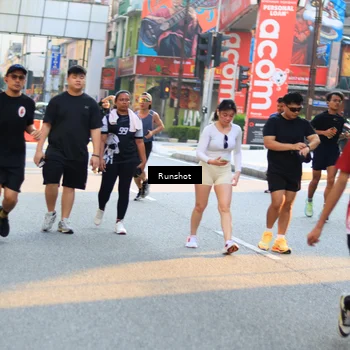 Runner Photo 4950069