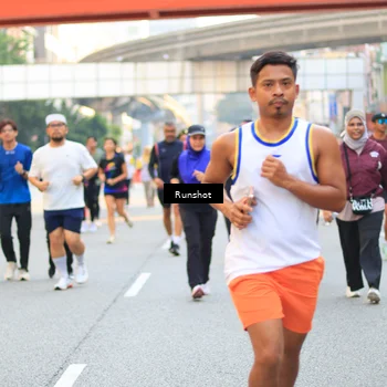 Runner Photo 4950099