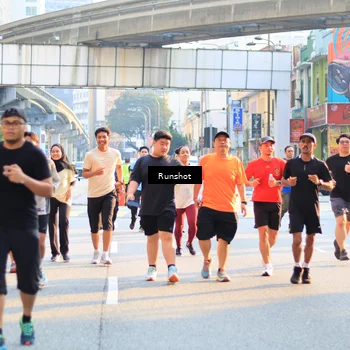 Runner Photo 4950108