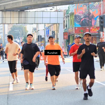 Runner Photo 4950119