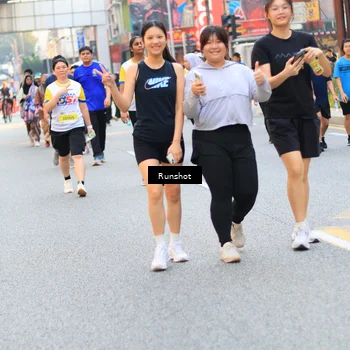 Runner Photo 4950233