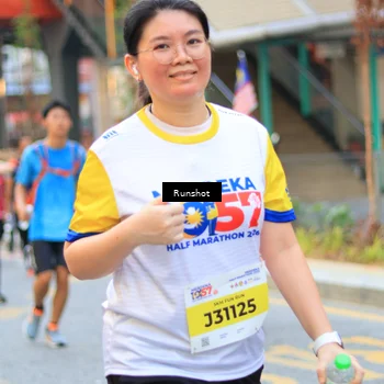 Runner Photo 4950274