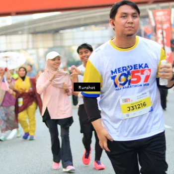 Runner Photo 4950310