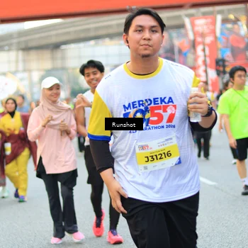 Runner Photo 4950312