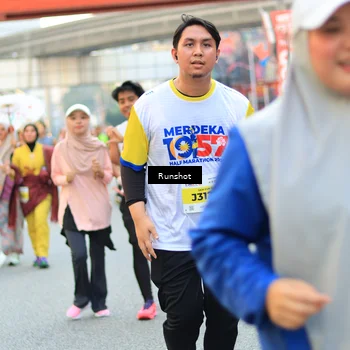 Runner Photo 4950314