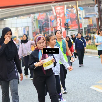 Runner Photo 4950407