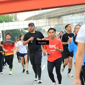 Runner Photo 4950453