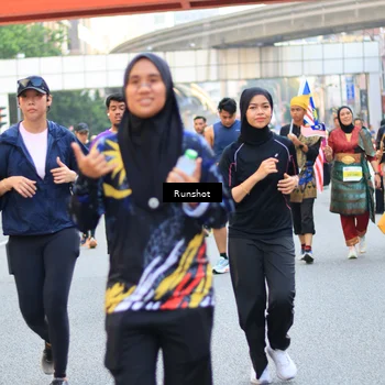 Runner Photo 4950473