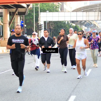 Runner Photo 4951003