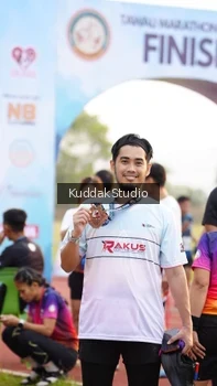 Runner Photo 4951286