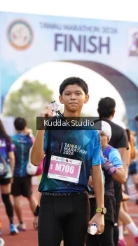 Runner Photo 4951305
