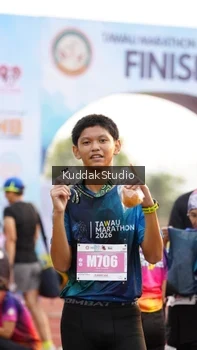Runner Photo 4951377