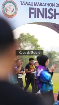 Runner Photo 4951417