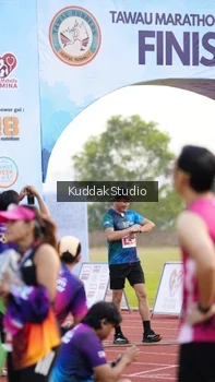 Runner Photo 4951449