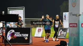Runner Photo 4951648