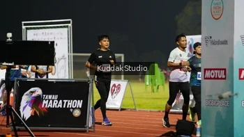 Runner Photo 4951653
