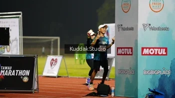 Runner Photo 4951674