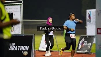 Runner Photo 4951741