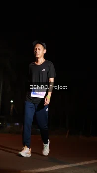 Runner Photo 4952273